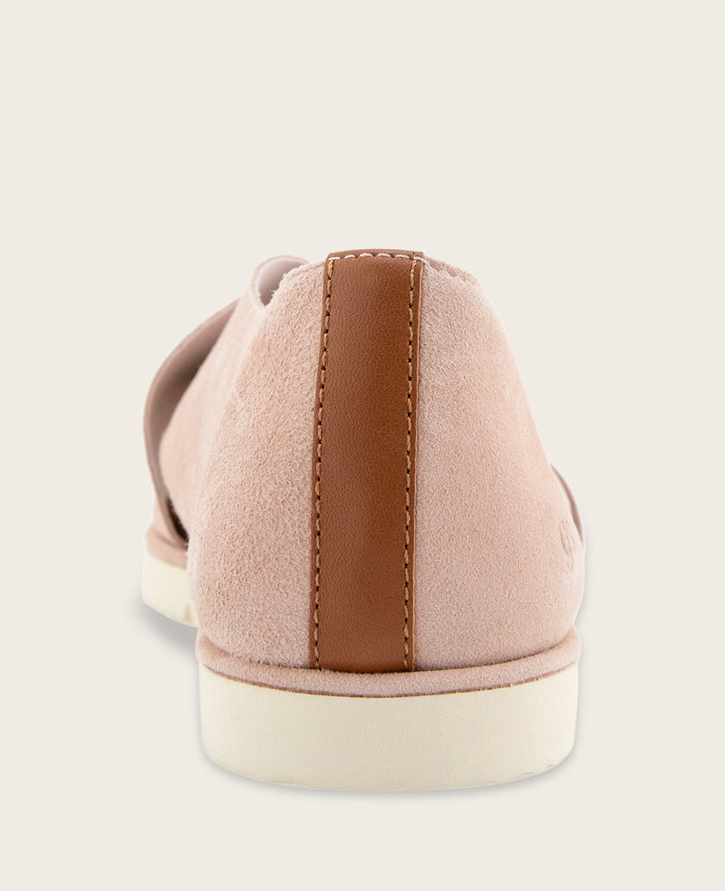 Kenneth Cole - GENTLE SOULS - Leslie X Band Leather Tread Sole Sandal WOMENS SANDAL for Women