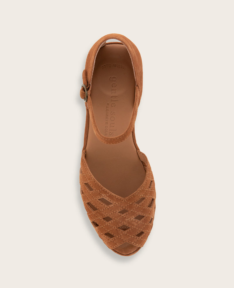 Kenneth Cole - GENTLE SOULS - Loren Suede Perforated Peep-Toe Sandal WOMENS FLAT for Women