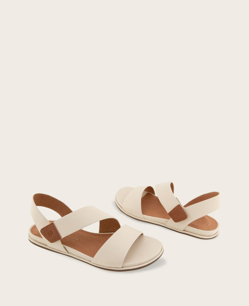 Kenneth Cole - GENTLE SOULS - Lottie Leather Band Sandal WOMENS SANDAL for Women