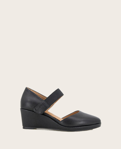 Gentle Souls Oriana Leather Wedge | Women's Black Shoe