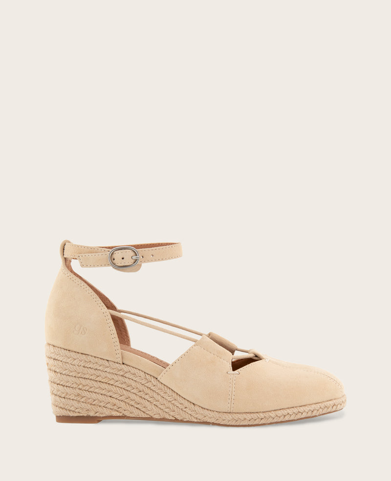 Kenneth Cole - GENTLE SOULS - Ori Suede Closed Toe Espadrille Wedge WOMENS HEELS for Women