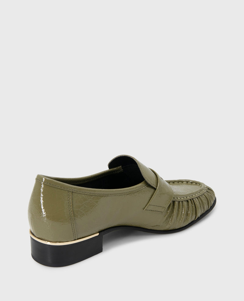 Kenneth Cole - Reece Crinkle Patent Penny Loafer WOMENS FLAT for Women