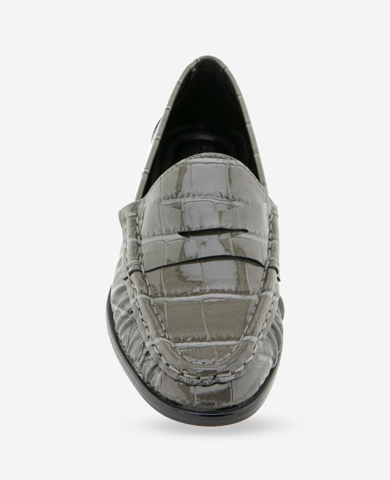 Kenneth Cole - Zoila Patent Croco Loafer WOMENS FLAT for Women