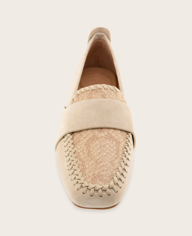 Kenneth Cole - GENTLE SOULS - Sandra Suede and Snake Combo Braided Detail Loafer WOMENS FLAT for Women