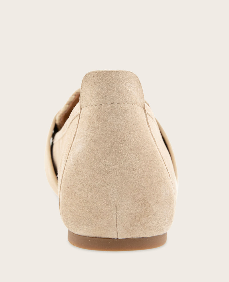 Kenneth Cole - GENTLE SOULS - Sandra Suede and Snake Combo Braided Detail Loafer WOMENS FLAT for Women