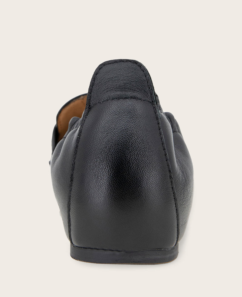 Kenneth Cole - GENTLE SOULS - Sophie Leather Loafer WOMENS FLAT for Women