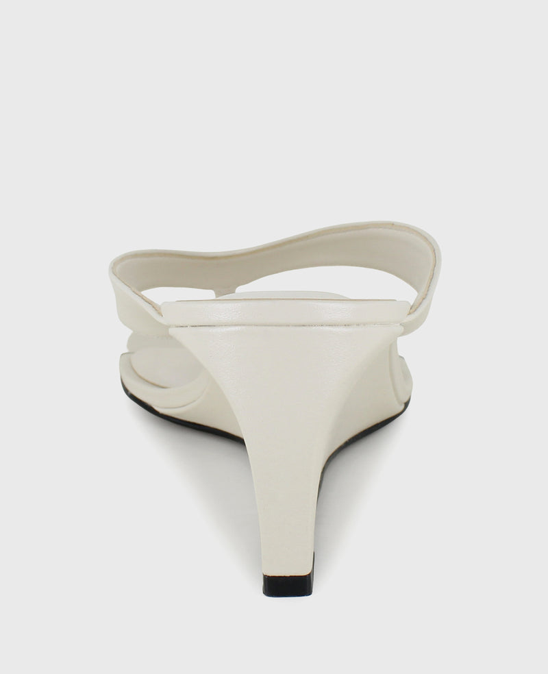 Kenneth Cole - Susannah Leather Thong Wedge Sandal WOMENS SANDAL for Women