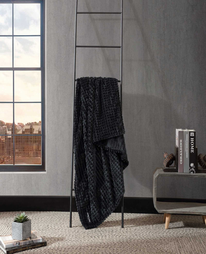 Kenneth Cole - Textured Solid Throw Blanket Bedding