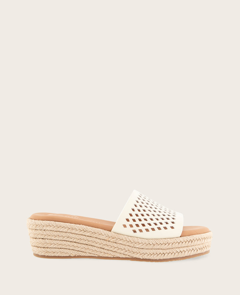 Kenneth Cole - GENTLE SOULS - Vandy Perforated Leather Espadrille Wedge Sandal WOMENS SANDAL for Women