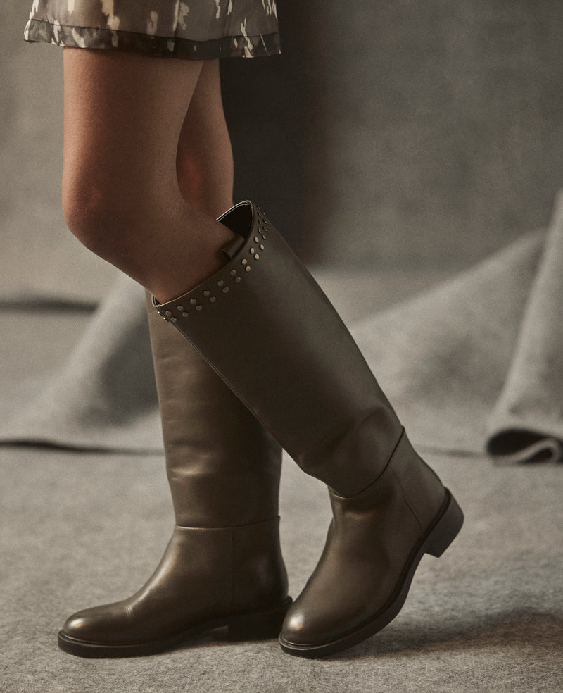 Kenneth Cole - Scorpio Leather Stud Boot WOMENS BOOT for Women