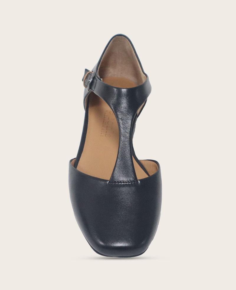 Kenneth Cole - GENTLE SOULS - Wyatt Leather T-Strap Flat WOMENS FLAT for Women