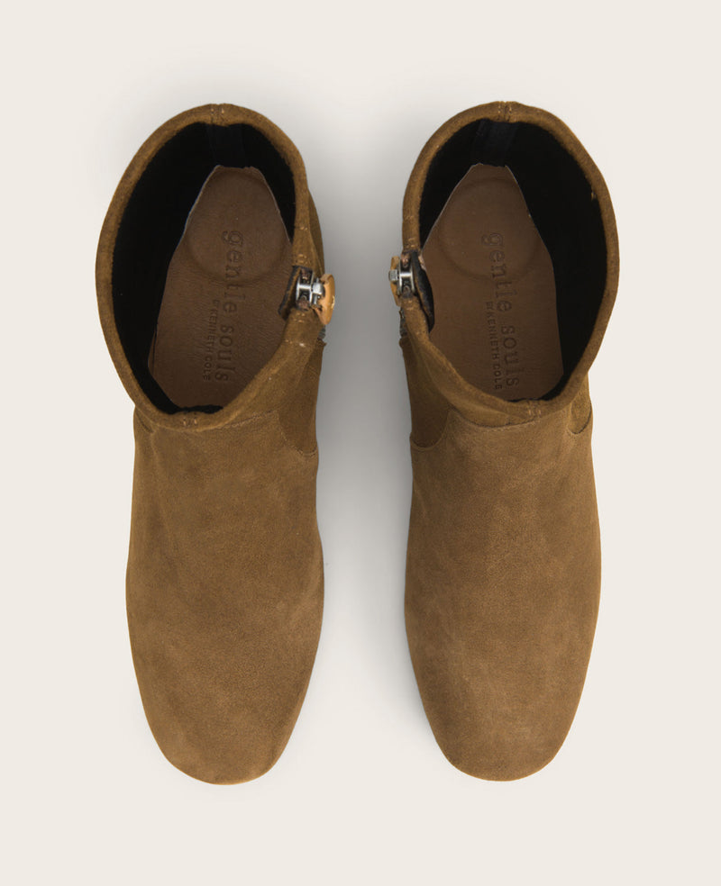 Kenneth Cole - GENTLE SOULS - Ella Micro Suede Stretch Bootie WOMENS BOOT for Women