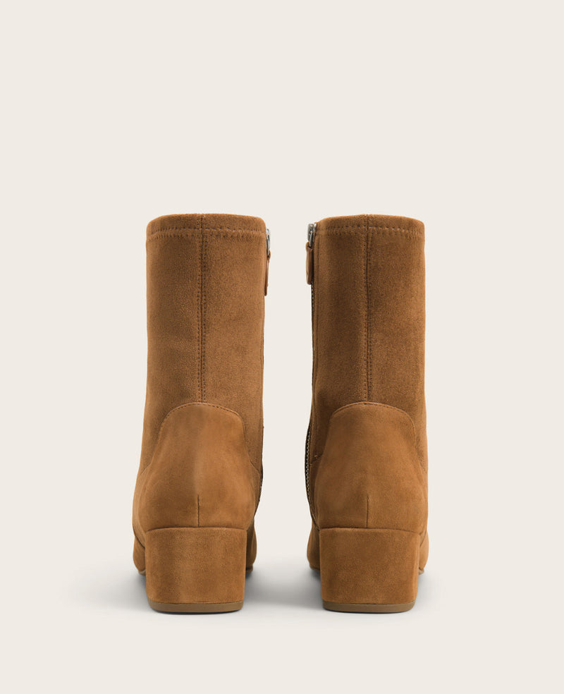 Kenneth Cole - GENTLE SOULS - Ella Micro Suede Stretch Bootie WOMENS BOOT for Women